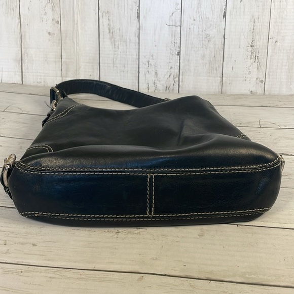 Michael Kors Black Leather Shoulder Bag w/White Contrast Stitching - Picture 6 of 14